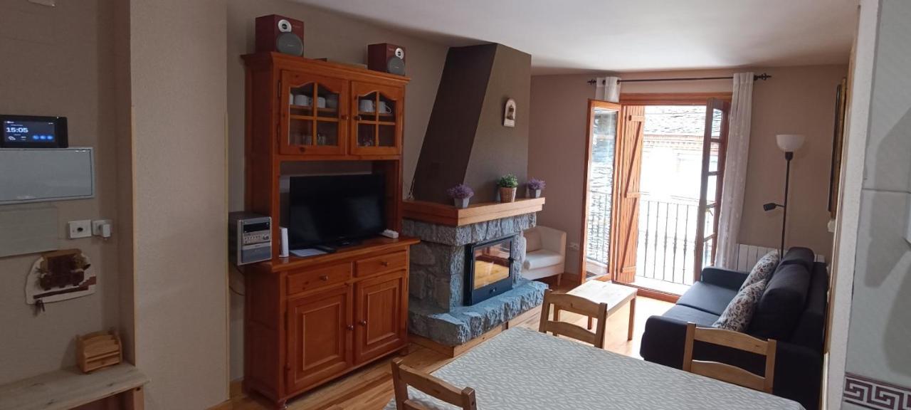Apartamento El Refugio De Sara Benasque Exteriér fotografie