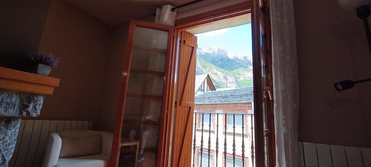 Apartamento El Refugio De Sara Benasque Exteriér fotografie