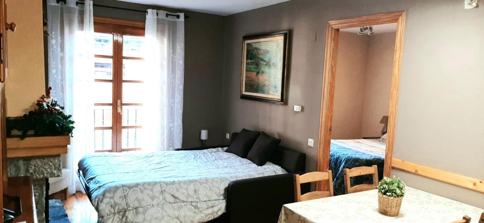 Apartamento El Refugio De Sara Benasque Exteriér fotografie