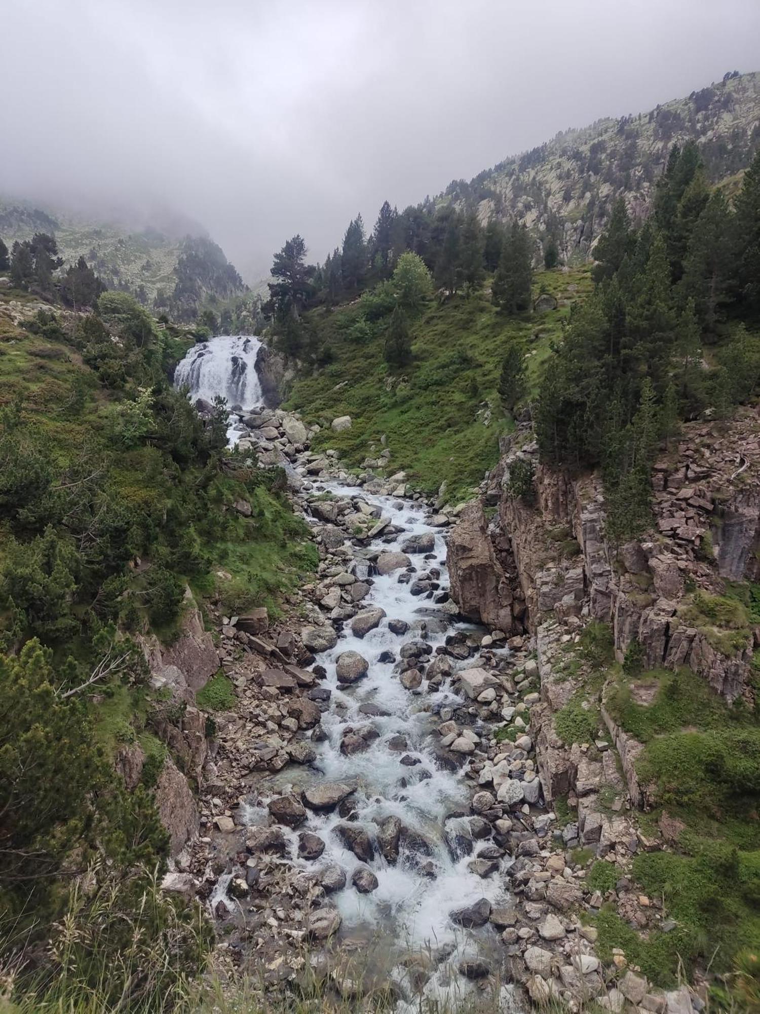 Apartamento El Refugio De Sara Benasque Exteriér fotografie