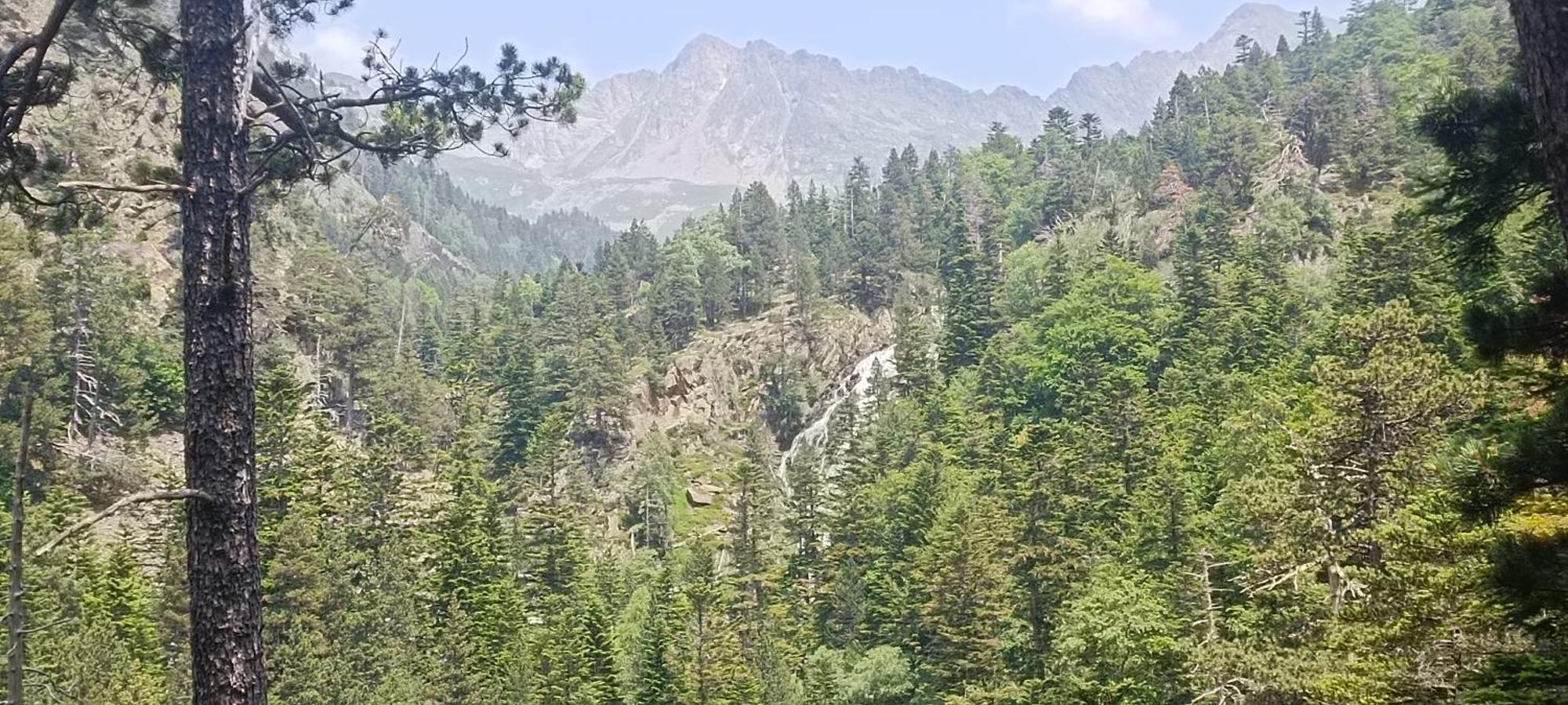 Apartamento El Refugio De Sara Benasque Exteriér fotografie